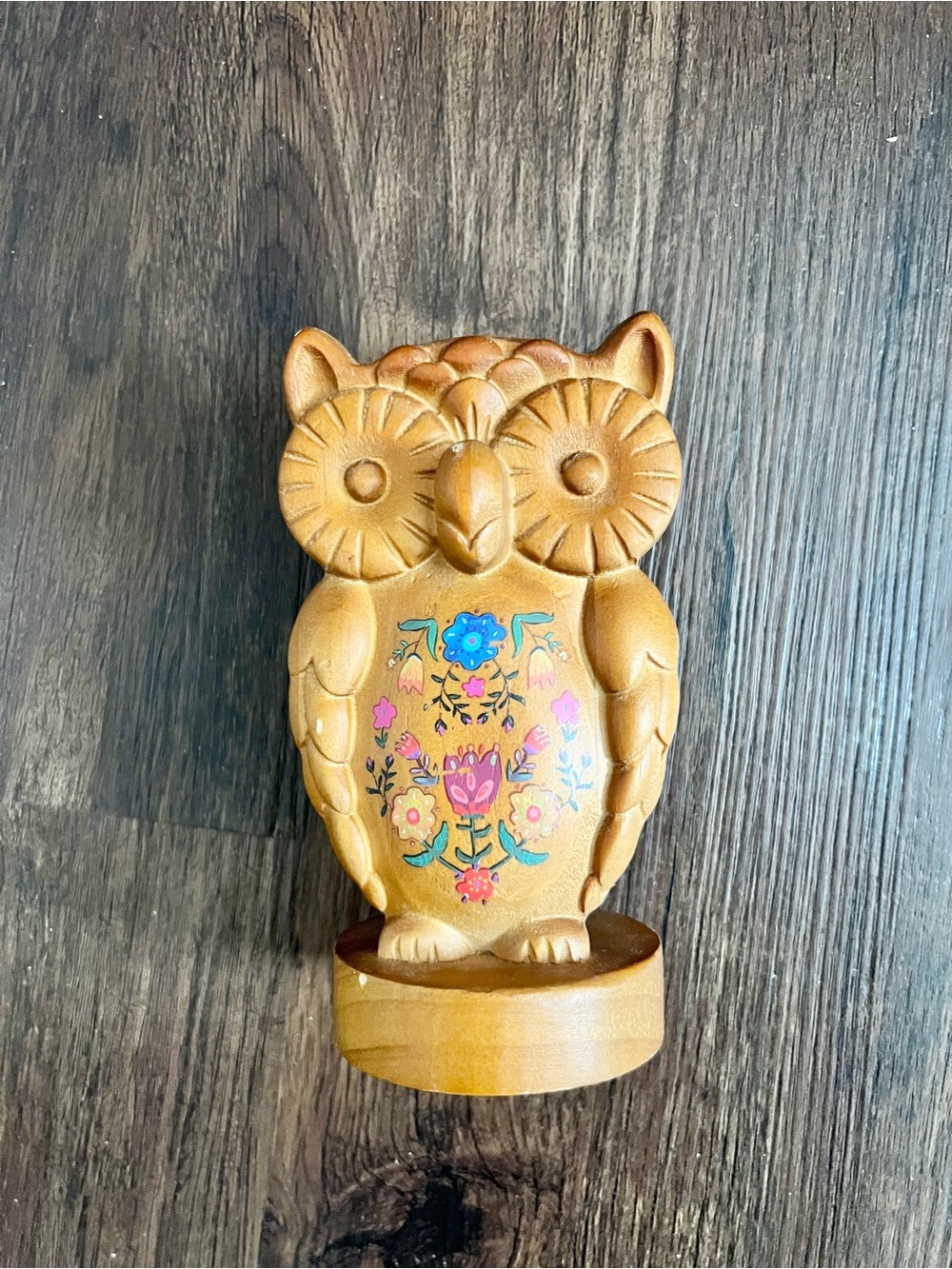 NATURAL LIFE Hand-Painted Brown Owl Glasses Holder with Floral Chest